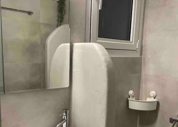 Cris In Apartment Volos